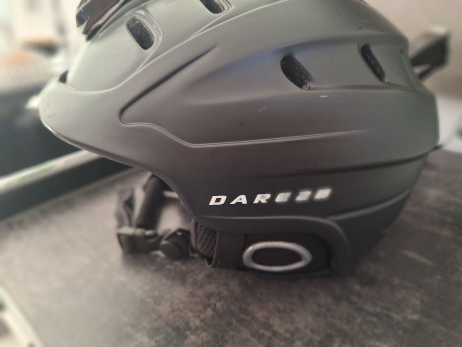 Kask narciarski  dare 28