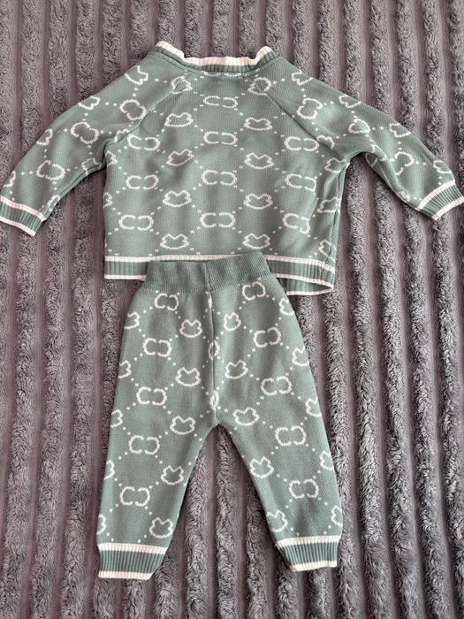 Продам вʼязаний костюм