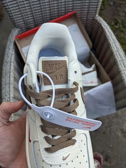 Уцінка! Кросівки Nike Air Force 1 Low 42 26.5 см