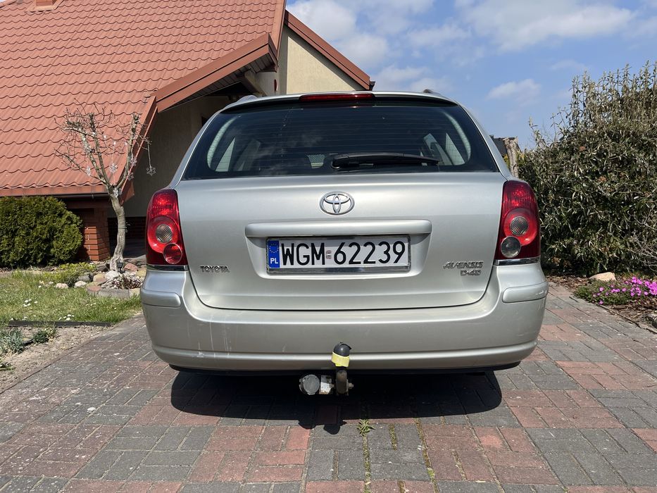 Toyota Avensis zadbana