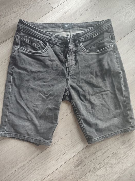 Spodenki Cropp r.30 męskie, młodzieżowe