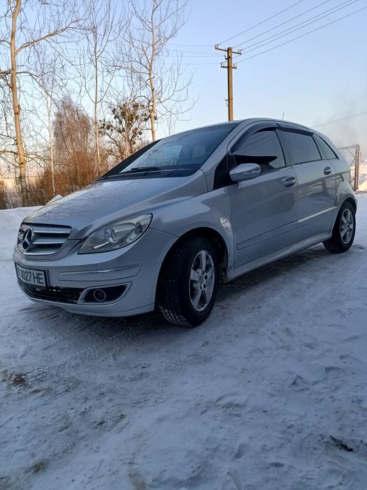 Продам   MERCEDES-BENZ В-200  145к.с.
