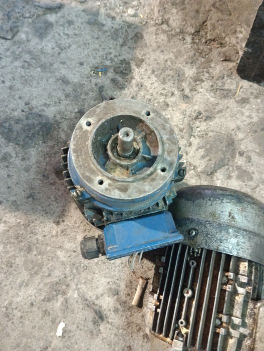 Електродвигун до редуктора 0.55 квт