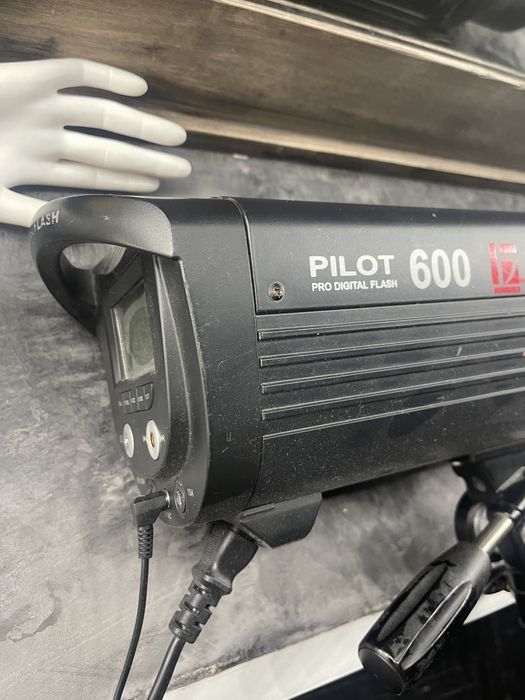 Продам студійний спалах, фотоспалах Jinbei Pilot 1000 600 комплект