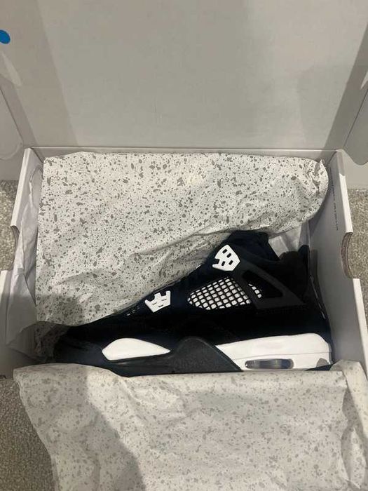 Jordan 4 Retro White Thunder R.46