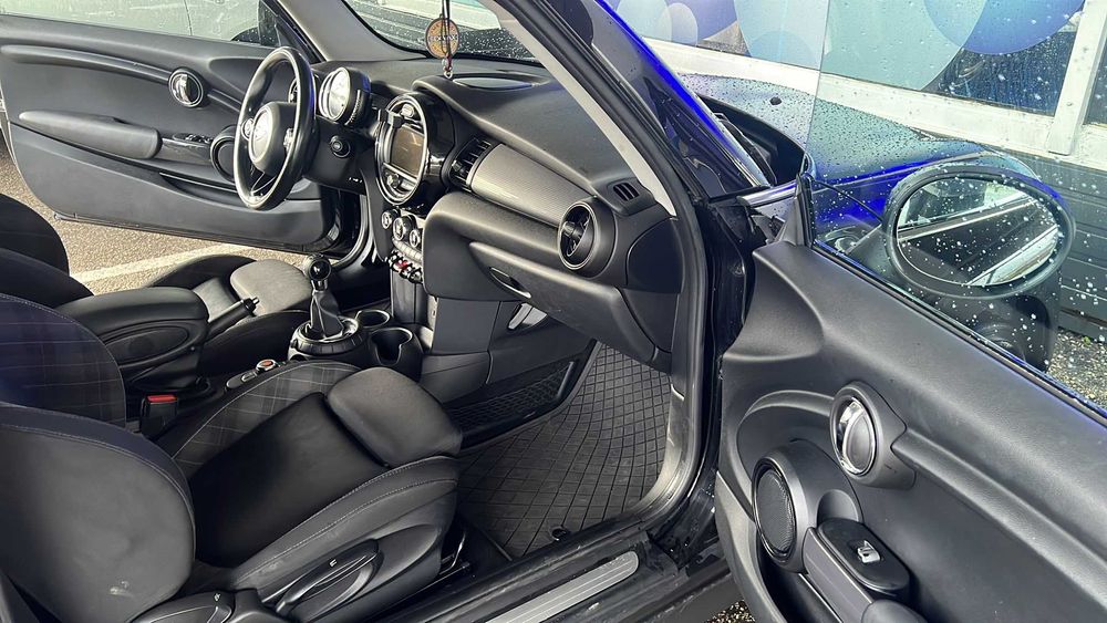 Mini cooper D  1.5