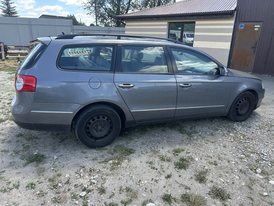 Двери пасат б6 двері Passat B6 дверь