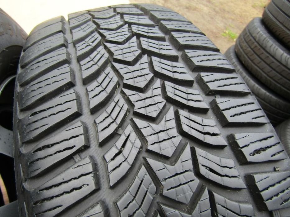 4x felgi stalowe 16 dacia duster oe i ii / 6,5 j 5x114,3 et50 piasta 66,1 mm / oryginalne