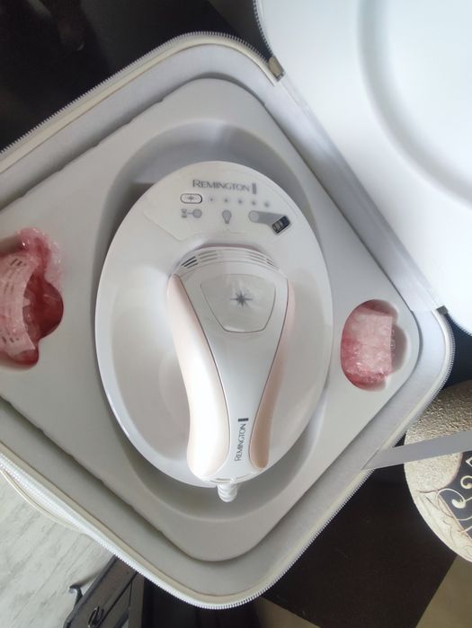 Фотоепілятор REMINGTON i-LIGHT Prestige IPL6750