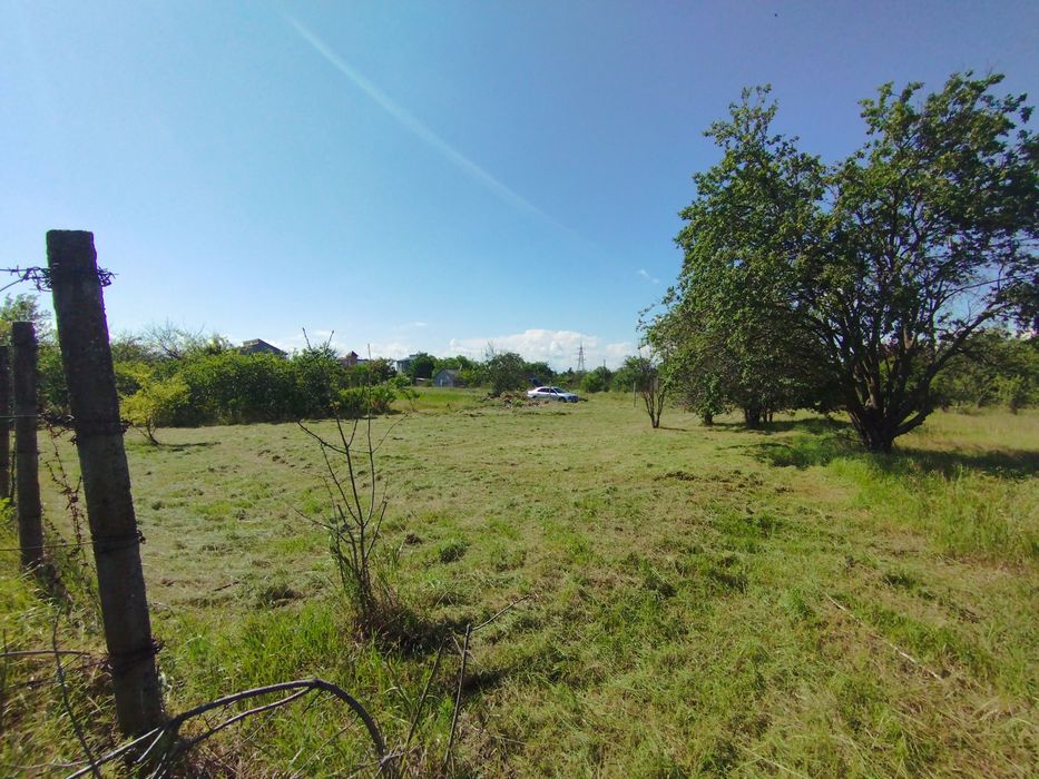 Продам или обмен на авто участок Салганы 6 соток, возле газового хозяй