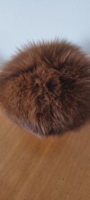 Czapka toczek z naturalnego futra