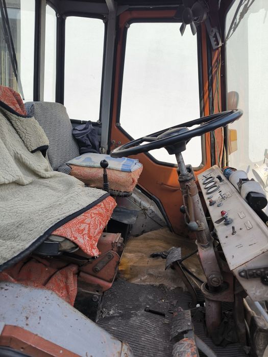 Продам трактор Т-16