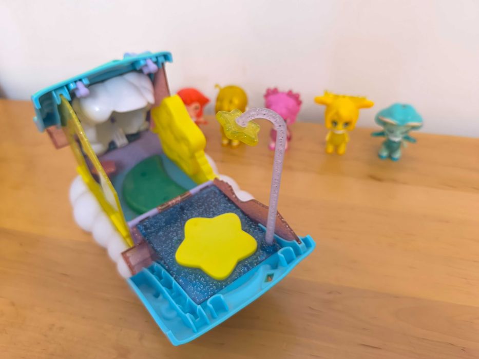 Glimmies 5 szt. figurek+ domek