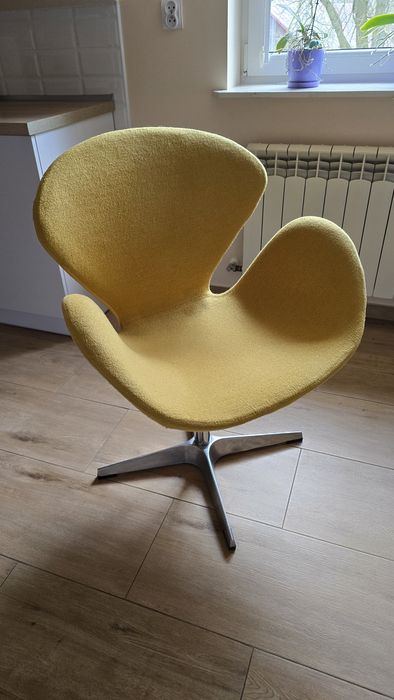 Fotel żółty elegancki obrotowy BRW DEVON