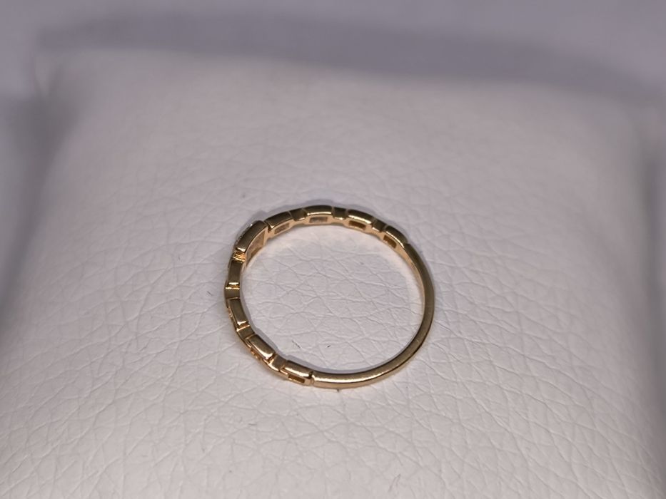 Кольцо золотое р16 (0.87гр)