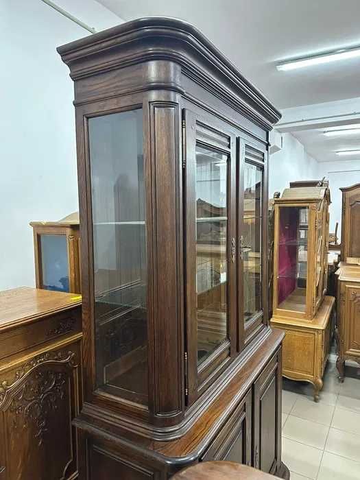 Dębowy zestaw: komoda ,witryna, stół +6 krzeseł. Możliwy transport