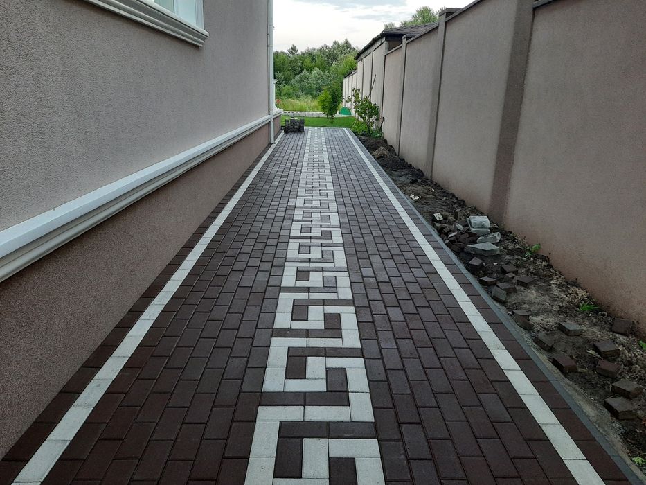 Вкладання Бруківки Тротуарної плитки