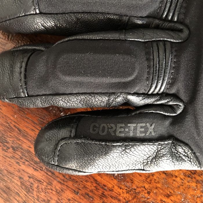 REVIT luvas gore-tex