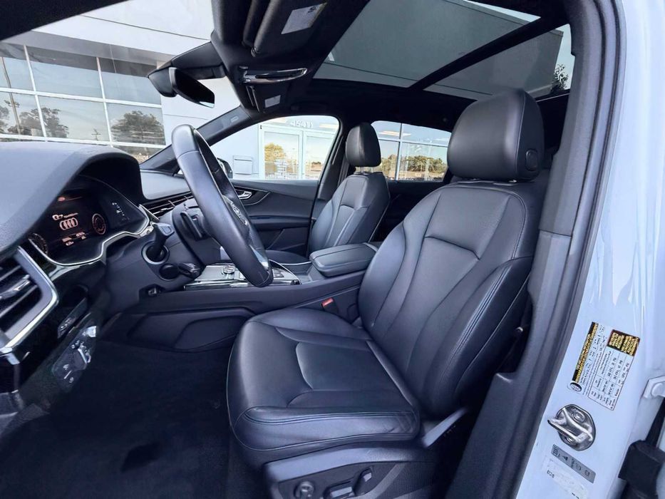 Audi Q7      2019