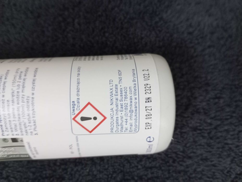 Techniczny środek czyszczący do odzieży wodoodpornej