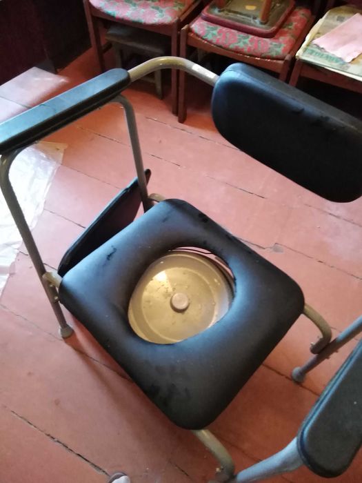 Туалетный стул для реабилитации