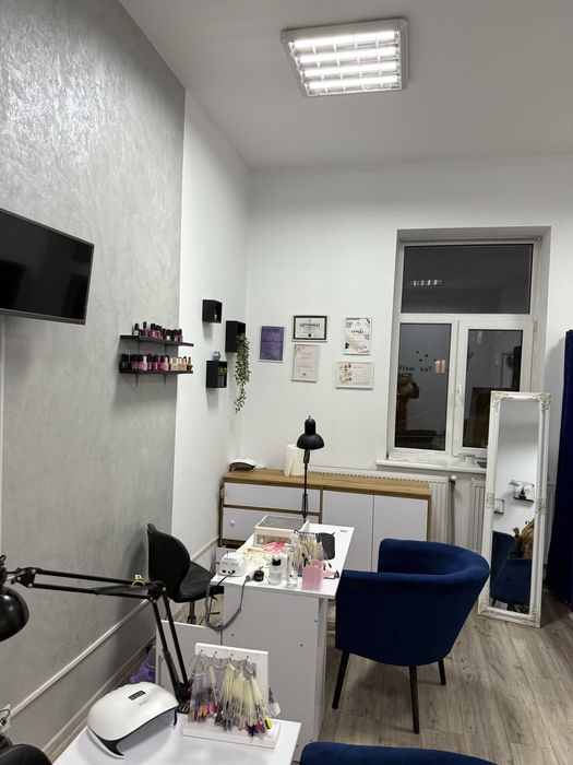 Місце для майстра манікюру