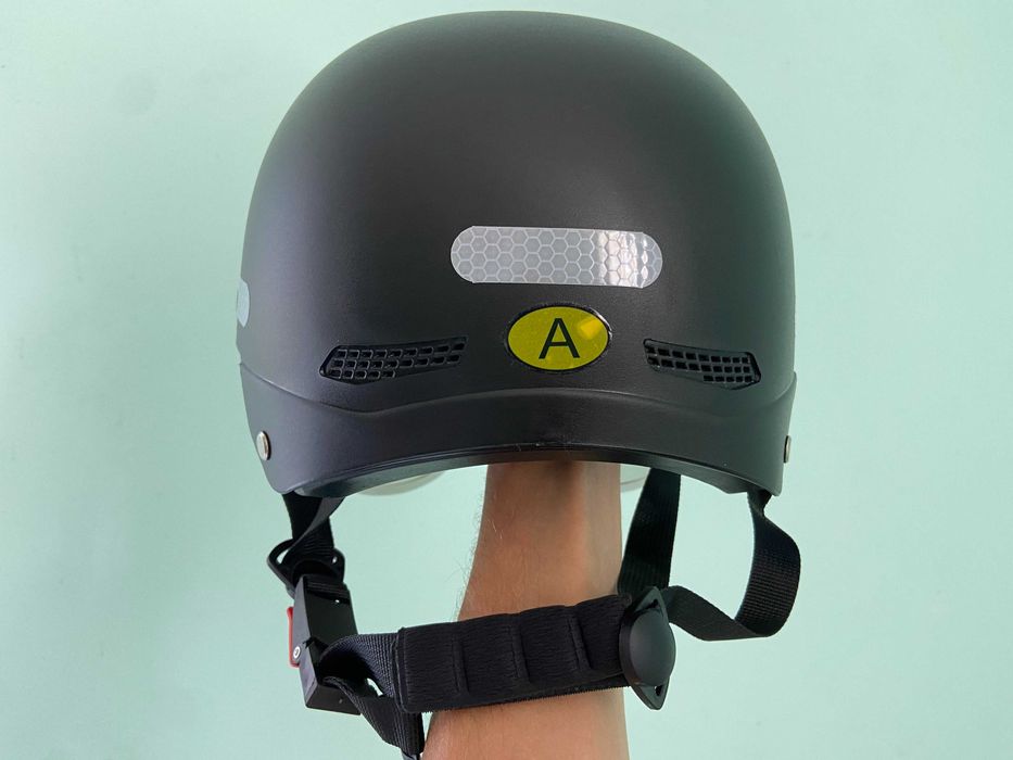 Мотошолом для скутера S,М 55-59см Шлем Шльом Шолом Мотошлем Велошолом