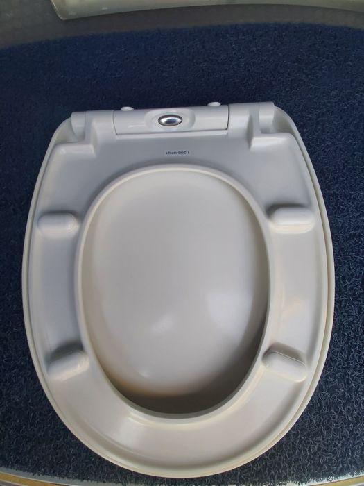 Tampa WC nova nunca usada