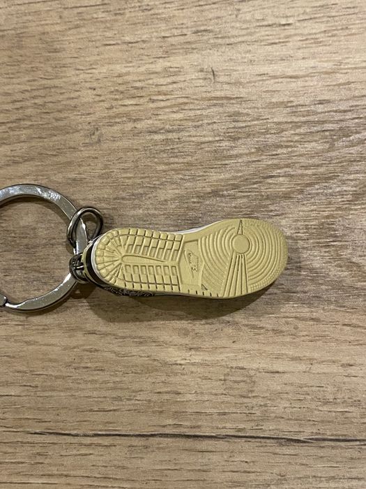 Porta-chaves nike dunk Travis Scott