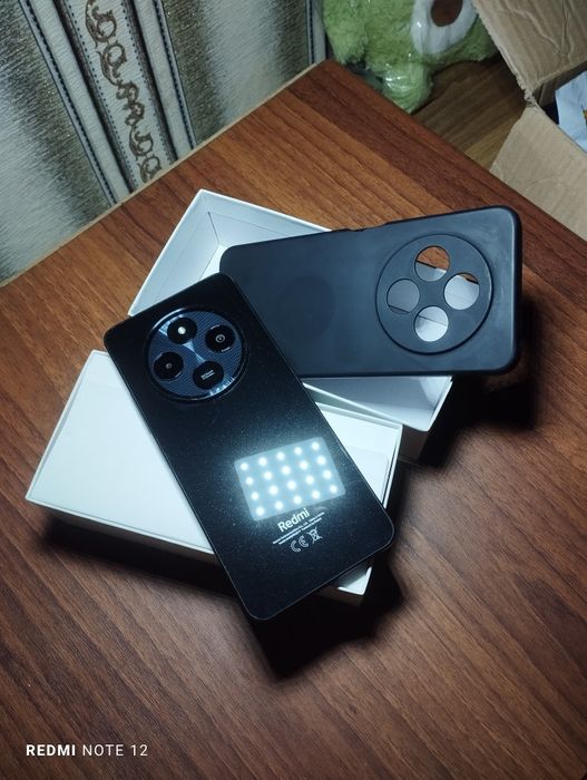 Телефон Xiaomi Redmi 14C