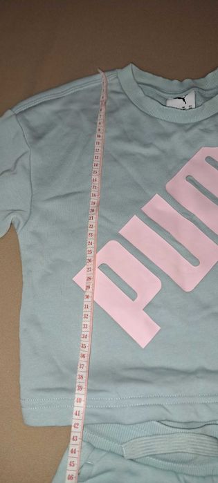 Спортивни костюм Puma для дівчинки на зріст 128-134