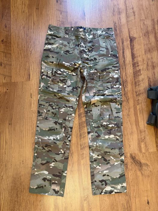 Тактичні штани.