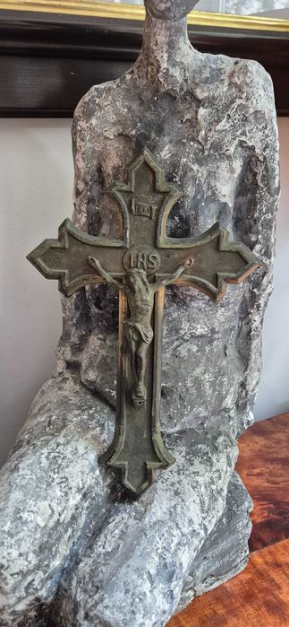 Stary krzyż pasyjna Belgia antyk sakralny dewocjonalia patyna