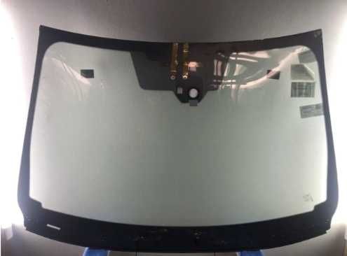 Автоскло лобове Nissan Xtrail Pathfinder Navara D22 D40 Автостекло