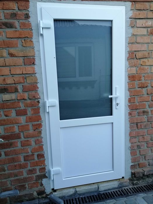 Пластикові вікна та двері Лубни металопластикові окна, двери