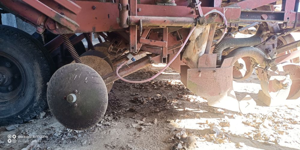 Продам картоплесаджалку 4-рядну КСМ-4-1
