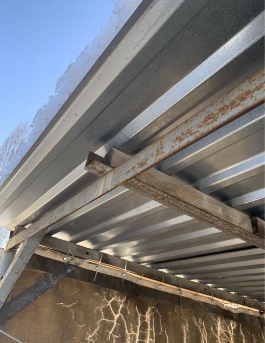 Стоянка паркомісце парковка метро Лісова