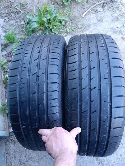 235/55/19 Kumho Grugen