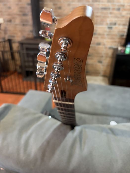Ibanez AZ AZ22S1F HSS