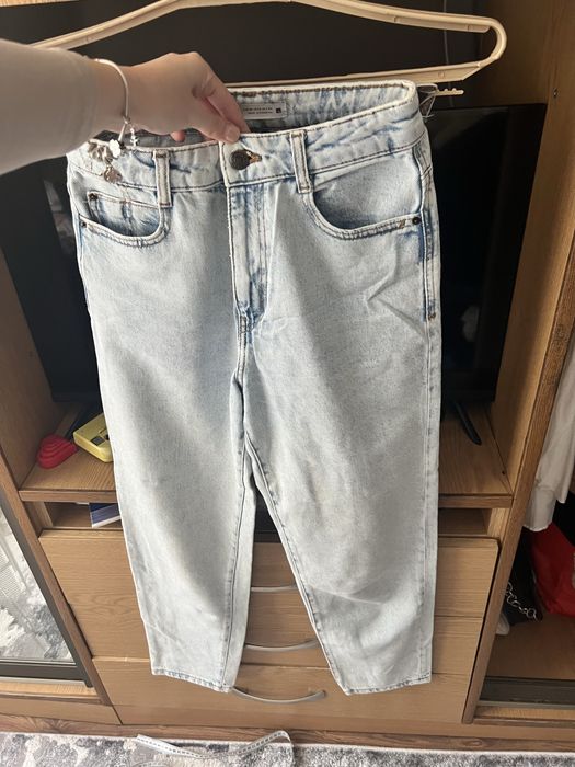 Широкі джинси zara