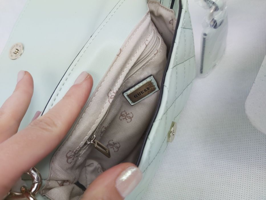 Nowa torebka GUESS miętowa miny listonoszka elegancka letnie