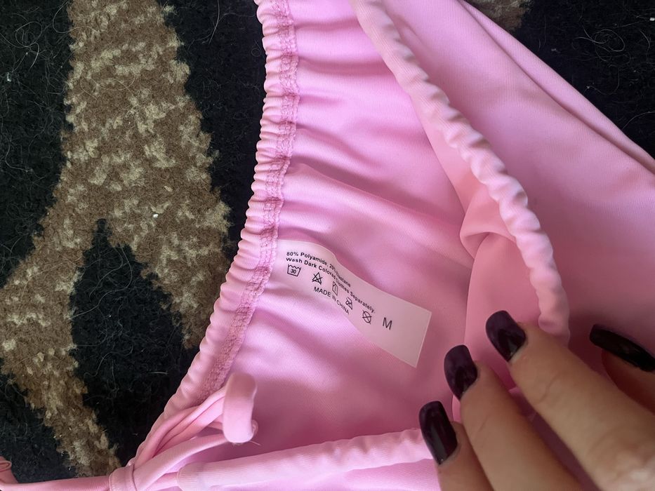 Różowe majtki od bikini M