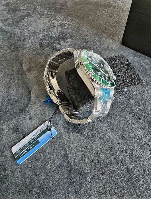 Relógio elegante para homem