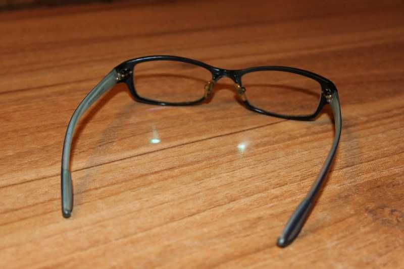 Markowe okulary "zerówki" do komputera, od optyka, z antyrefleksem