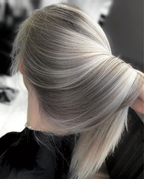 Перукар/колорист БІОзавивка і фарбування волосся складними техніками