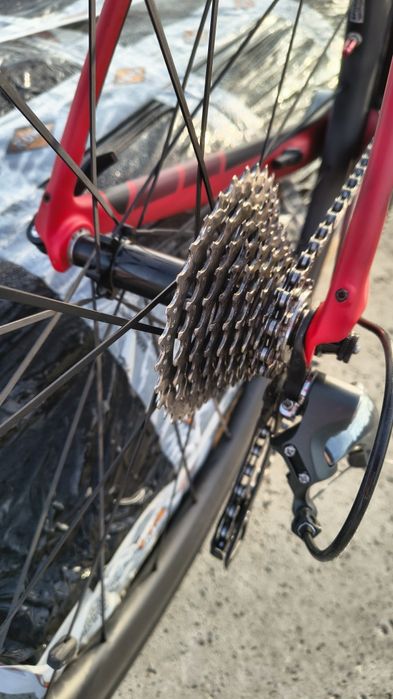 Trek Domane S4  karbon rama 54 cm