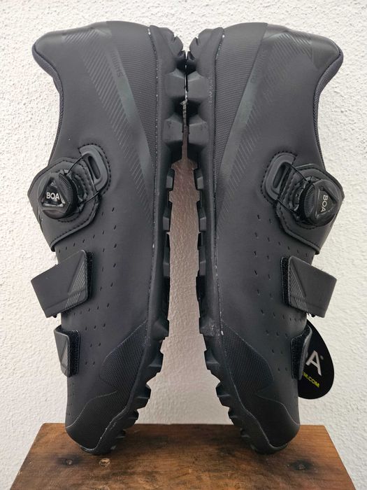 Sapatos BTT Shimano ME4 T.47 *novos*