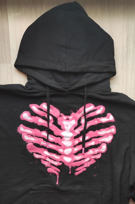 Bluza z kapturem Cropp