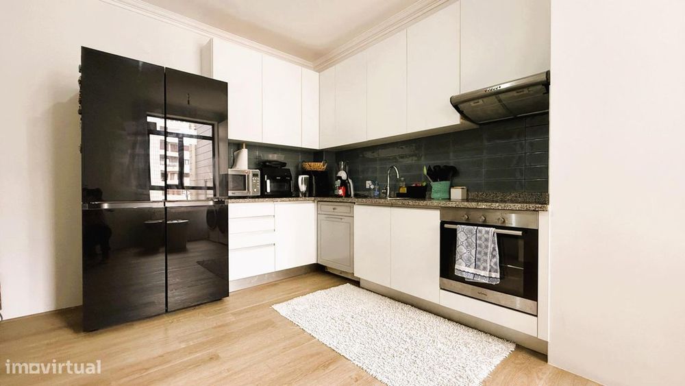 Apartamento T3 (Hospital da Luz)