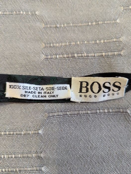 Hugo Boss итальянская галстук бабочка из шелка. Оригинал